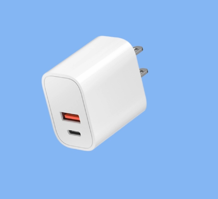 Dual port charger,36W fast charging (USB-C+USB-A), supports PD/QC fast charging protocol, 110-240V 50/60Hz global universal.