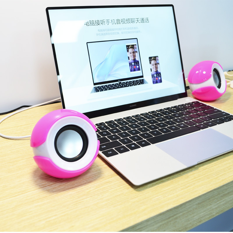 Compact USB Desktop Speaker with 32-Magnet Drivers and Plug-and-Play USB 5V Power in Blue and Pink